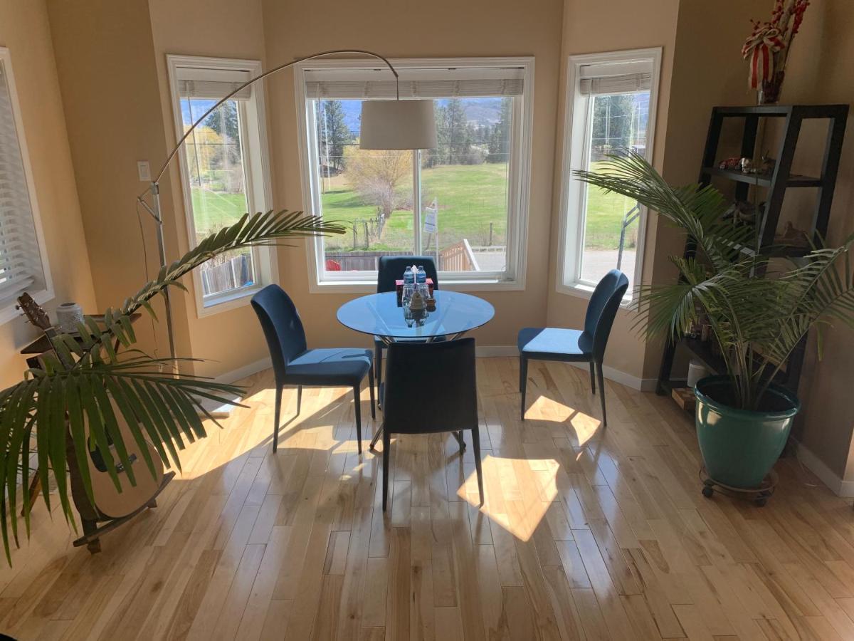 Salish B&B And Spa 웨스트 켈로나 외부 사진