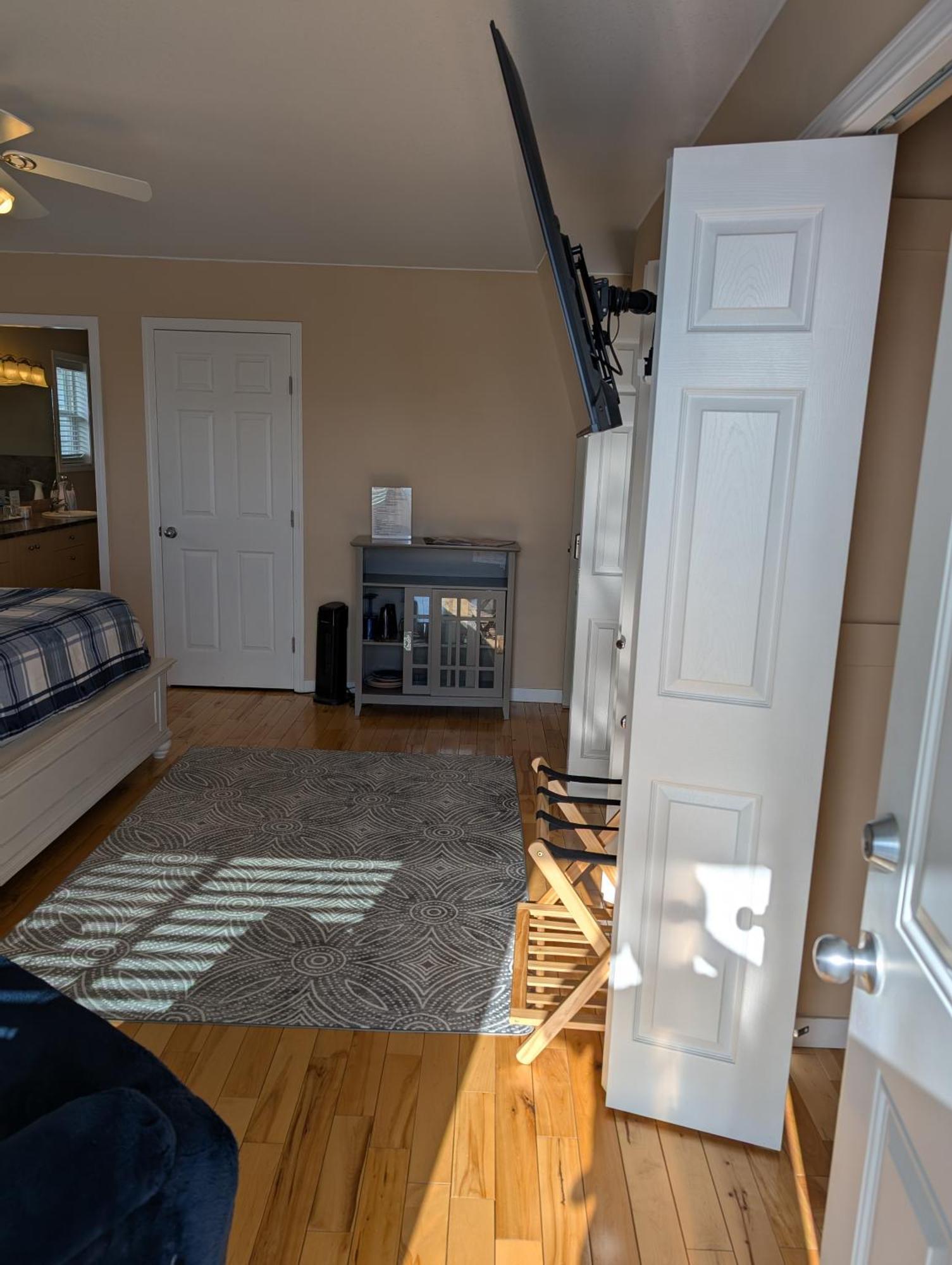 Salish B&B And Spa 웨스트 켈로나 외부 사진